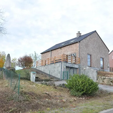 בית נופש Stylishly Furnished With Stunning Views Over The Ardennes *