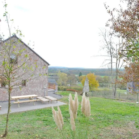 Stylishly Furnished With Stunning Views Over The Ardennes * דורבורי